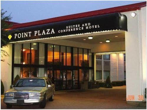 Point Plaza Suites At City Center Newport News Esterno foto